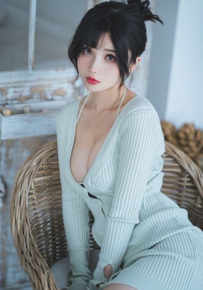 chinese国产惩罚打屁股2_BD英语迅雷电影在线